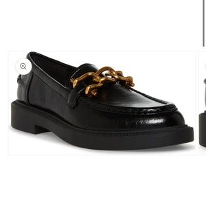 NWOT Steve Madden loafers